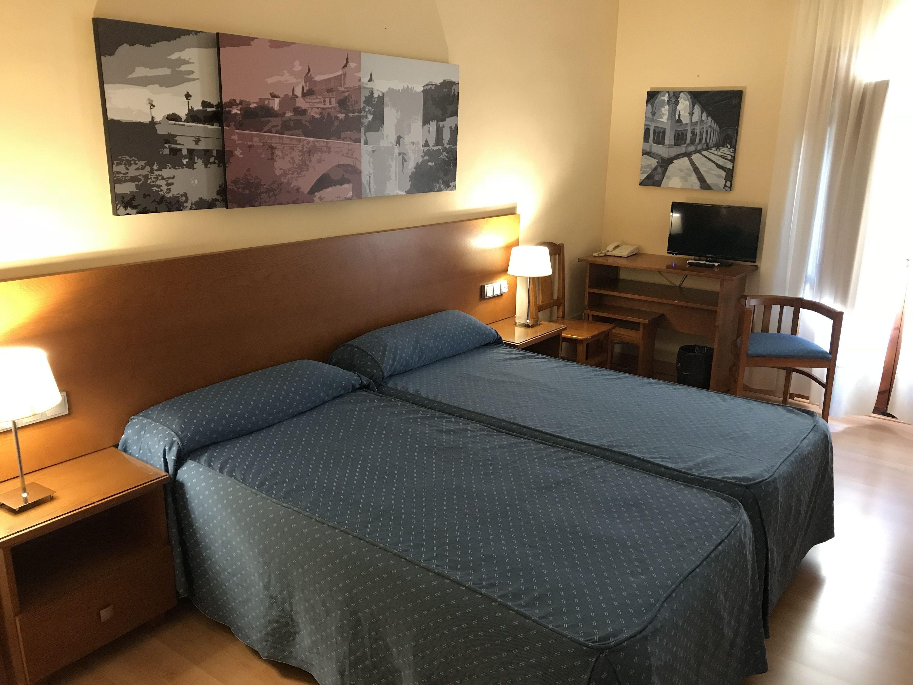 Hostal Santo Tome — Photos 2